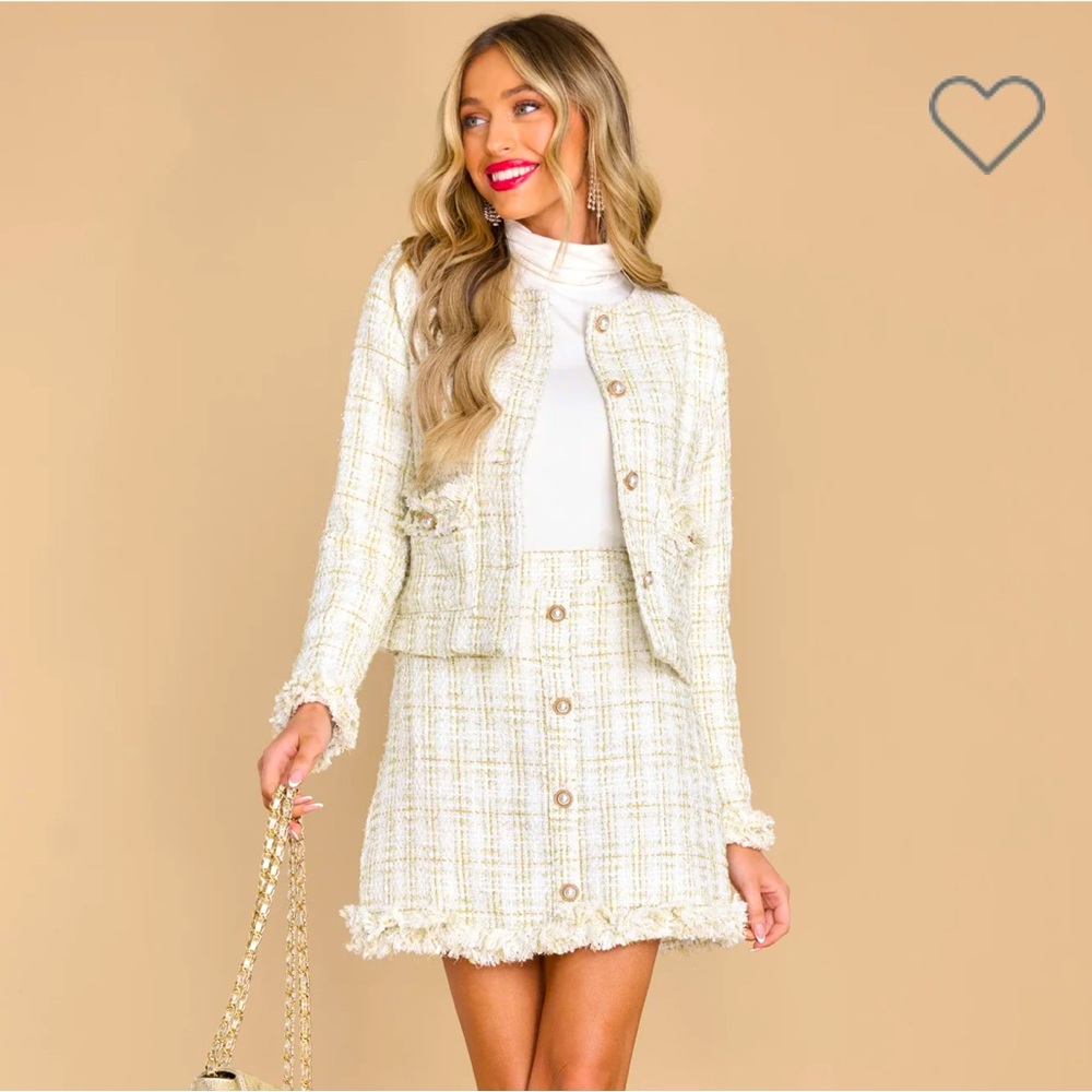 NWT White tweed jacket and skirt